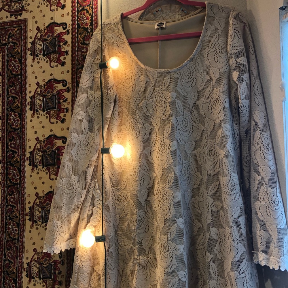 JM Clothing Vintage Lace Dress